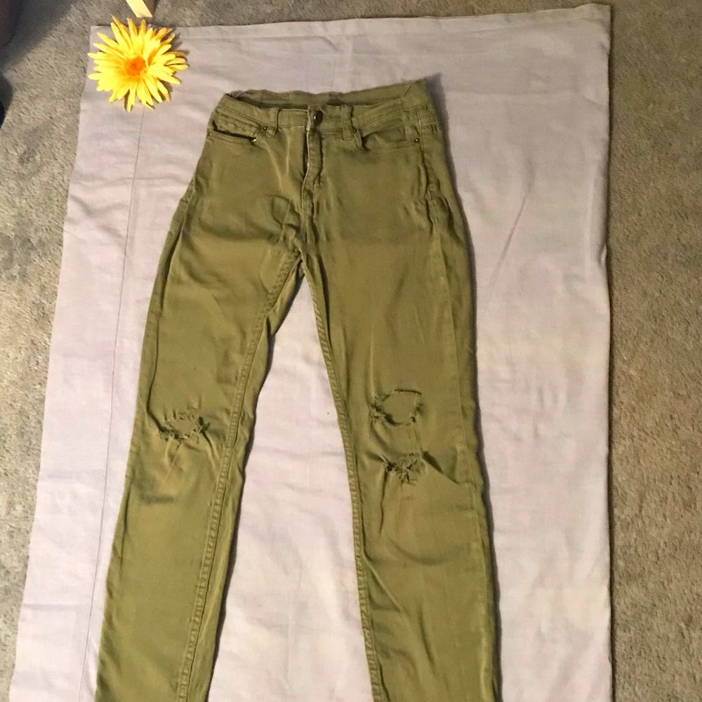 BGD  Green ripped Jeans